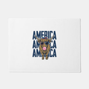 Patriotic Highland Cow America Vintage T-Shirt Des Doormat