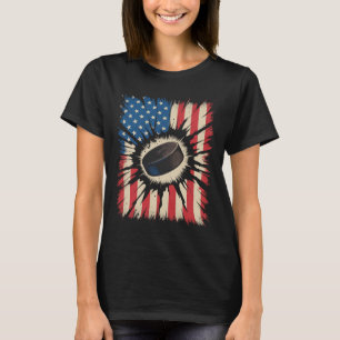 Patriotic Hockey 4th Of July Vintage American Flag T-Shirt