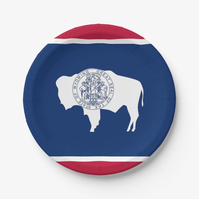 Patriotic paper plate with Wyoming flag (Front)