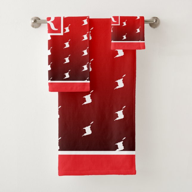 Patriotic Pattern with Monogram on RED Gradient  Bath Towel Set (Insitu)
