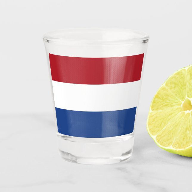 Patriotic shot glass with flag of Netherlands (Front)