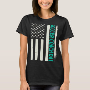 Patriotic Soccer Player Soccer Coach Dad American T-Shirt