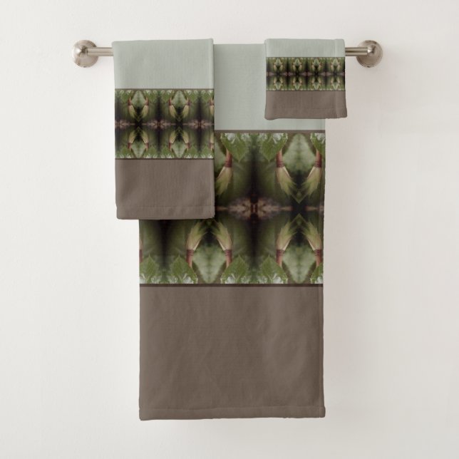Pattern Accented With Green And Brown Bath Towel Set (Insitu)