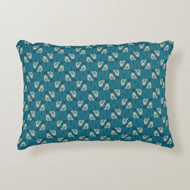 pattern displaying birds decorative cushion (Front)