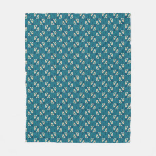 pattern displaying birds fleece blanket
