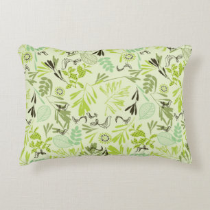 pattern displaying little baby birds decorative cushion