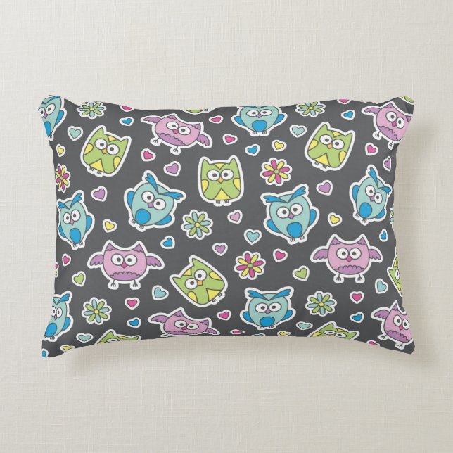 pattern of cartoon owls decorative cushion (Front)