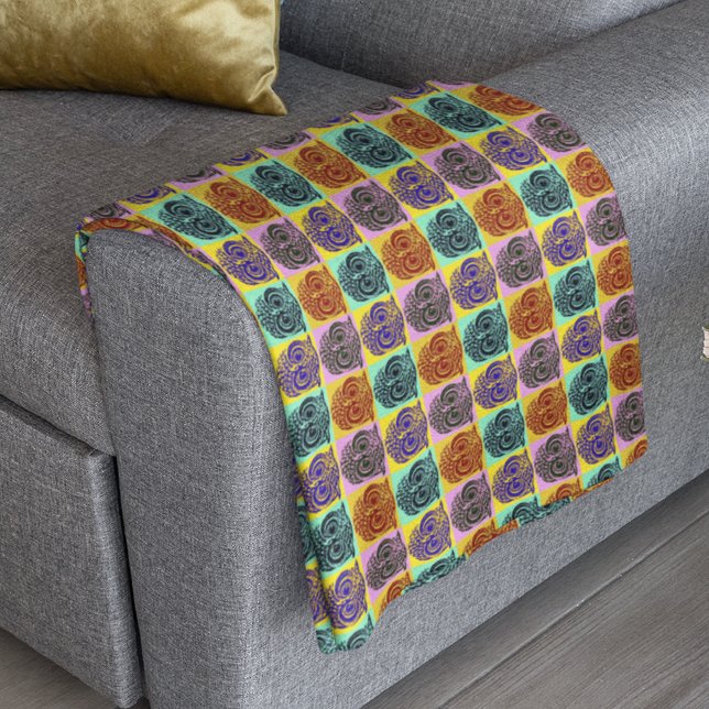 pattern of colourful owl faces fleece blanket (Creator Uploaded)