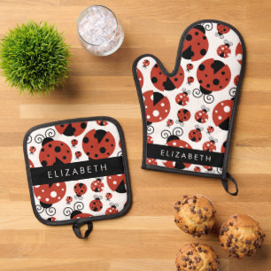 Pattern Of Ladybugs, Red Ladybugs, Your Name Oven Mitt & Pot Holder Set