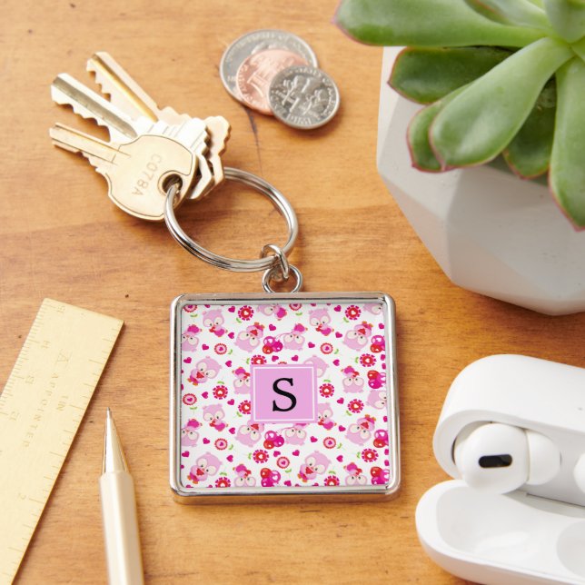 Pattern Of Owls, Cute Owls, Pink Owls, Monogram Key Ring (Desk)
