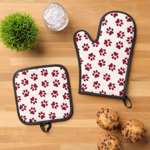 Pattern Of Paws, Dog Paws, Burgundy Paws Oven Mitt & Pot Holder Set