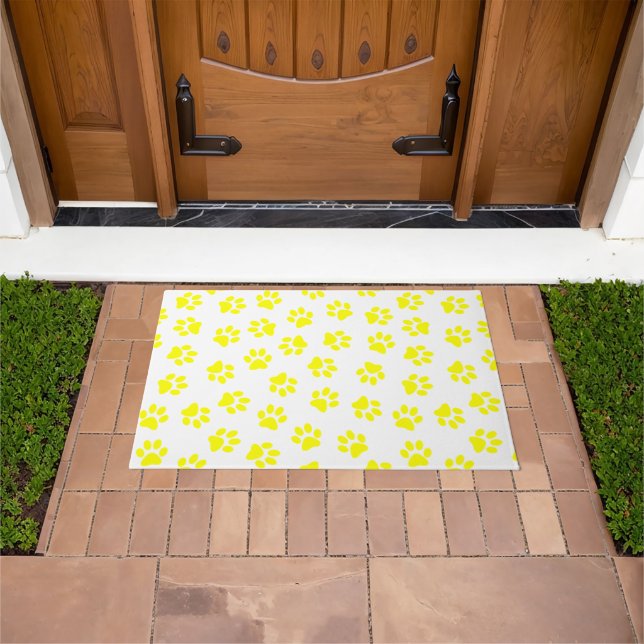 Pattern Of Paws, Dog Paws, Yellow Paws Doormat (Outdoor)