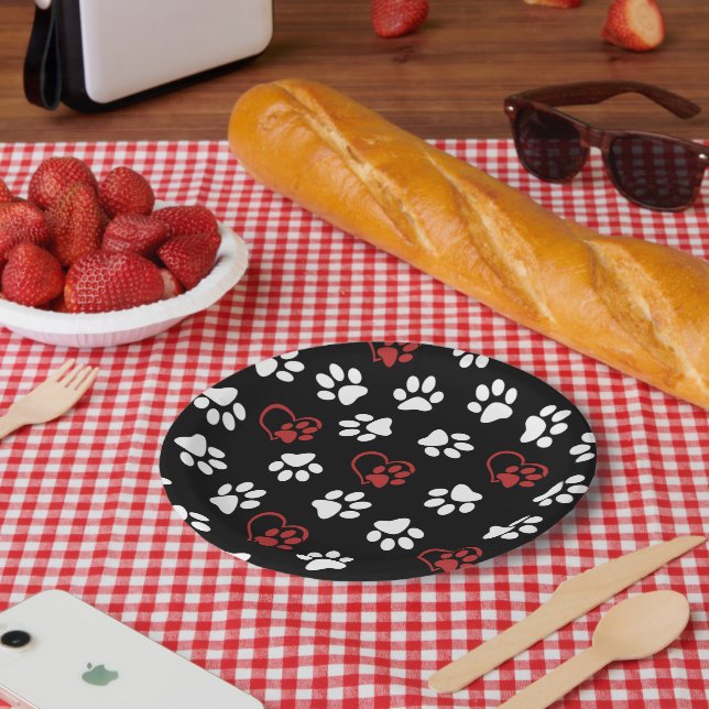 Pattern Of Paws, White Paws, Red Paws, Hearts Paper Plate (Picnic)