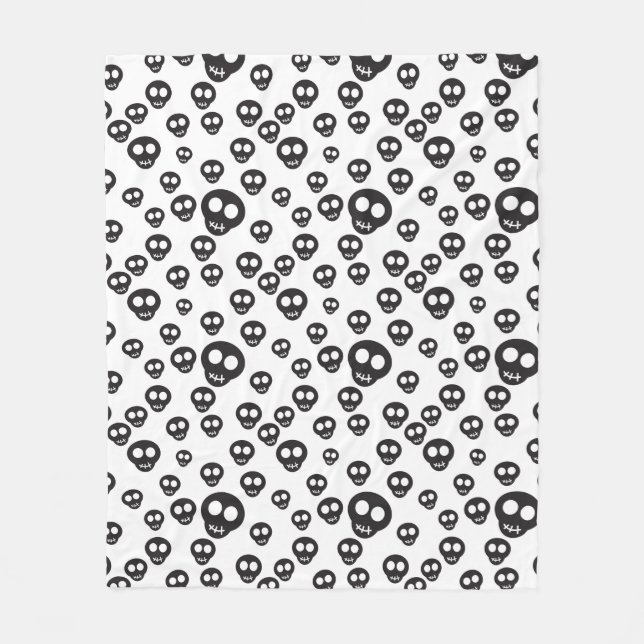 Pattern with black skulls on white fleece blanket (Front)