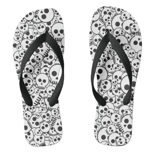 Pattern with skulls thongs (Footbed)