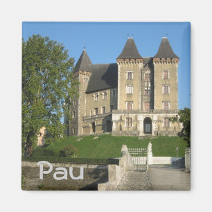 Pau Magnet