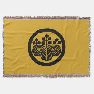 Paulownia with 5&3 blooms in circle throw blanket