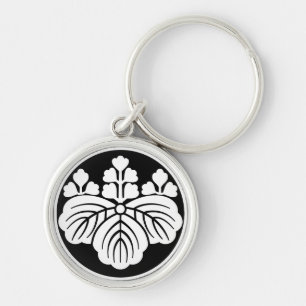 Paulownia with 5&3 blooms in rice cake key ring