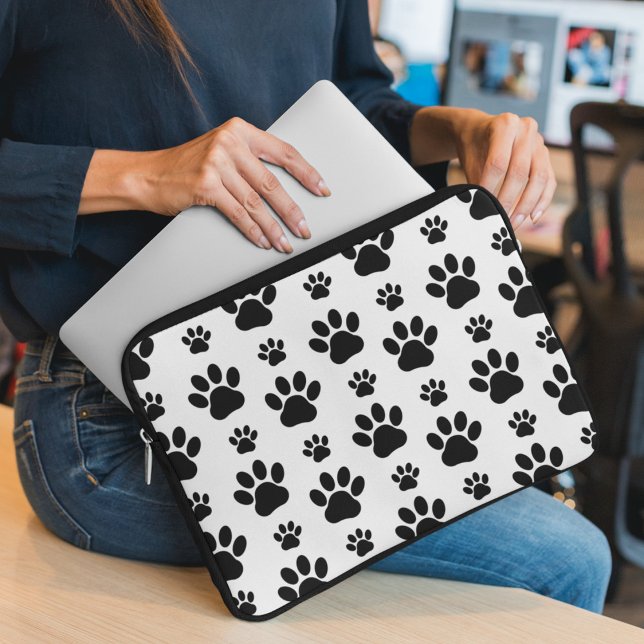 Paw Pattern, Dog Paws, Paw Prints, Black and White Laptop Sleeve (Creator Uploaded)