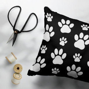 Paw Pattern, Paw Prints, Dog Paws, Black and White Pillowcase