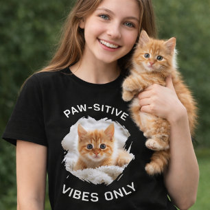 Paw-sitive vibes only cat photo black T-Shirt