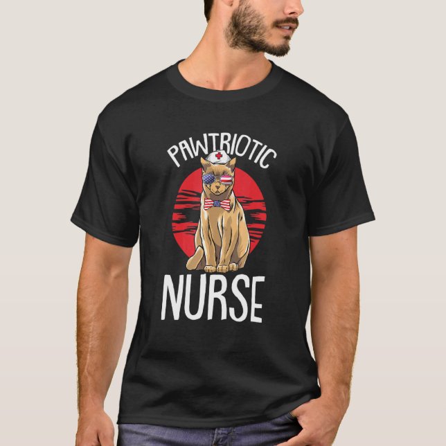 Pawtriotic Nurse Cat 4th Of July Usa American Flag T-Shirt (Front)