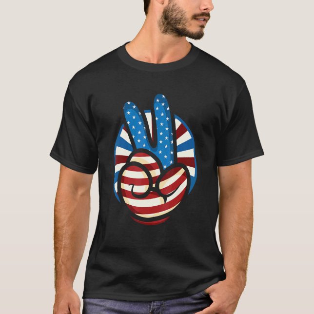 Peace American Flag Hippie USA Cool Victory Hand S T-Shirt (Front)