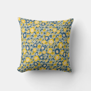 Peace for Ukrainian children Cushion