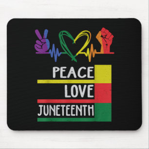 Peace love juneteenth pride black girl queen women mouse pad