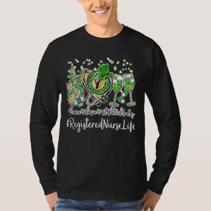 Peace Love Nurse St Patrick Day 2022 Registered Nu T-Shirt