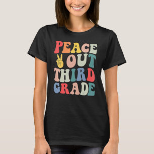 Peace Out 3rd Grade Retro Pastel Happy Last Day Ou T-Shirt