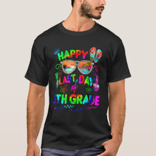 Peace Out 5th Grade Happy Last Day Of 5th Grade Gr T-Shirt