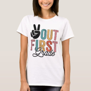 Peace Out First Grade Last Day Of School 2022 Grad T-Shirt