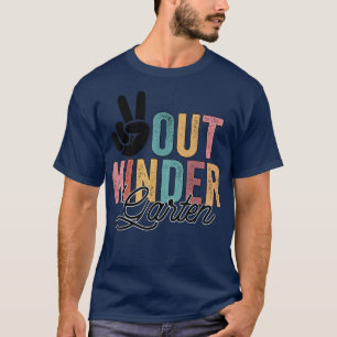 Peace Out Kindergarten Last Day Of School 2022 Gra T-Shirt