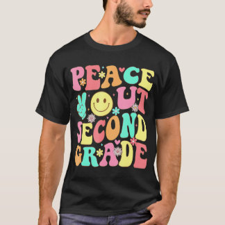 Peace Out Second Grade Groovy 2Nd Grade Last Day O T-Shirt