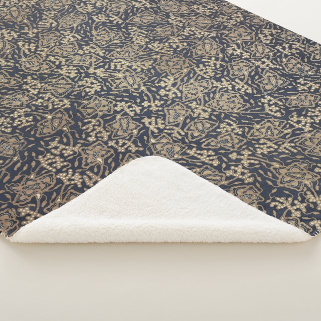 Peaceful Blue & Cream Batik Sherpa Blanket (3/4)