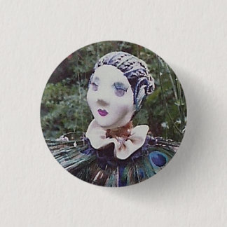 Peacock doll 3 cm round badge