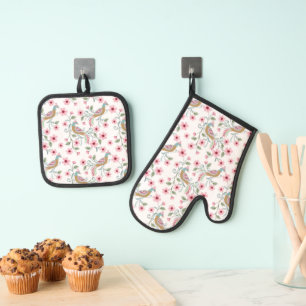 Peacocks and flowers oven mitt & pot holder set