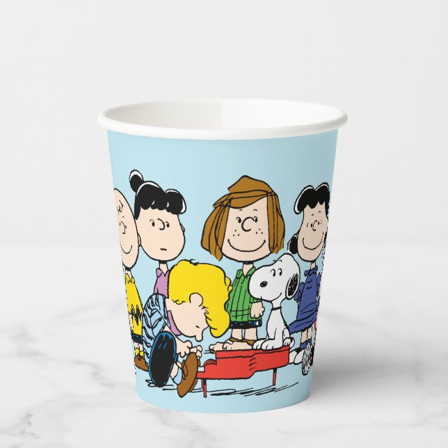 Peanuts | Charlie Brown and Gang Paper Cups (Left)