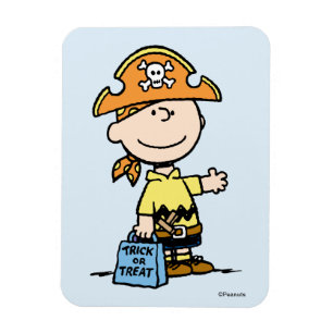 Peanuts Charlie Brown Pirate Halloween Magnet