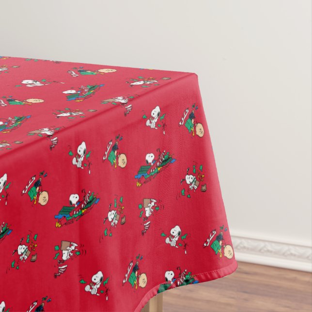 Peanuts | Christmas Gift Wrapping Pattern Tablecloth (In Situ)