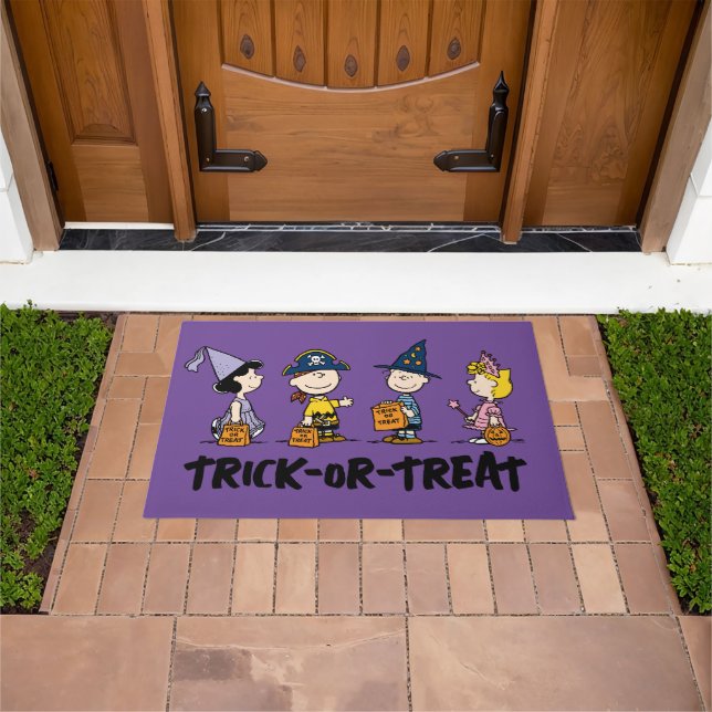 Peanuts | Halloween Trick or Treat Doormat (Outdoor)