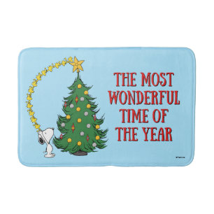 Peanuts   Holiday Tree Trimming Bath Mat