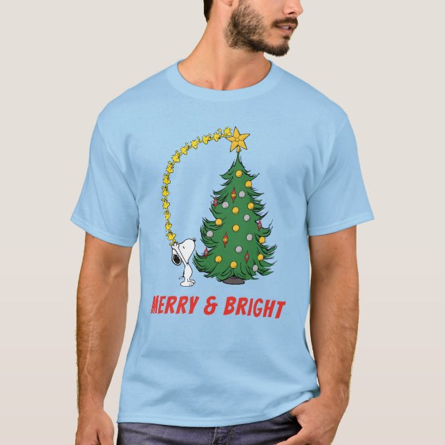 Peanuts | Holiday Tree Trimming T-Shirt (Front)