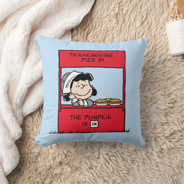 Peanuts | Lucy Pilgrim Pie Stand Cushion (Blanket)