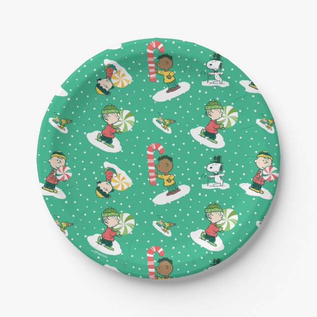 Peanuts Peppermint Dreams Snowflake Pattern Paper Plate (Front)