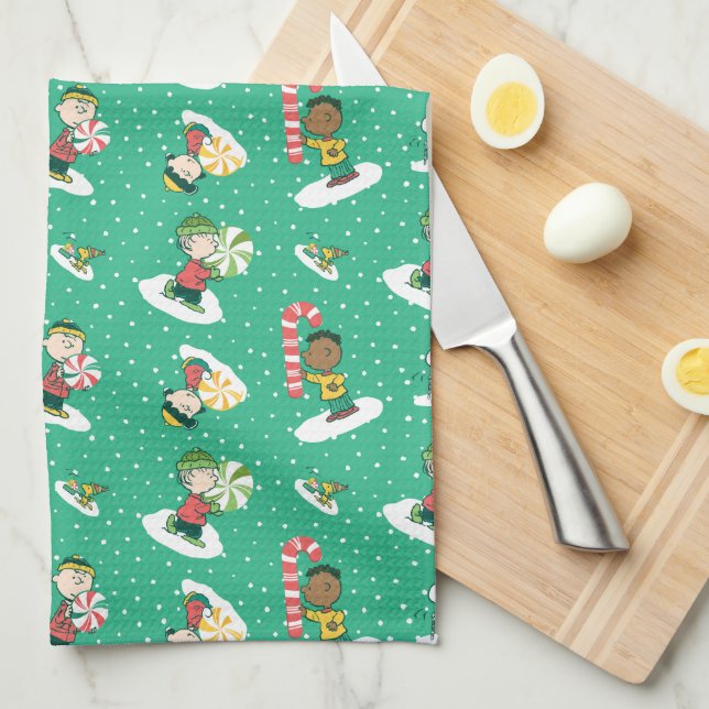 Peanuts Peppermint Dreams Snowflake Pattern Tea Towel (Quarter Fold)