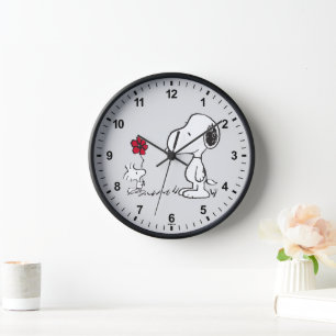 PEANUTS   Red & Black Pattern Clock