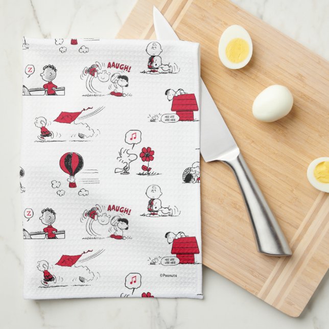 PEANUTS | Red & Black Pattern Tea Towel (Quarter Fold)
