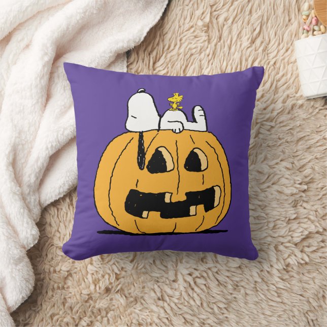 Peanuts | Snoopy and Woodstock Jack-O-Lantern Cushion (Blanket)